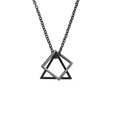 Dettaglio dei ciondoli geometrici a incastro quadrati e triangolari in titanio scuro - Stile A (Triangolo + Quadrato) / Solo Ciondolo (Senza Catena) / Nero