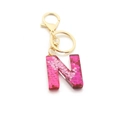 Sparkly resin alphabet N keychain with pink glitter and golden metal lobster clasp - Pink Sequin / Letter N