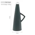 Jarrón moderno de cerámica verde oscuro mate con asa geométrica para decoración - 10x28cm / Verde pino