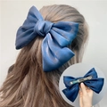 Irisierende dunkelblaue Organza-Haarschleife für Damen mit silberner Metallfederklammer - Exquisite Dunkelblau
