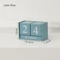 Calendrier perpétuel en bois bleu lac, décoration bureau avec blocs de date - Bleu lac