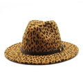Klassischer Fedora Hut mit Leopardenmuster, Filzstruktur und Lederband mit Nieten - M (56-58cm) / Khaki