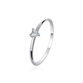 Minimalist silver ring featuring a heart-shaped zircon stone with classic prong setting - US 10 / Silver