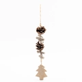 Natürlicher Kiefernzapfen und Weihnachtsbaum-Anhänger aus Holz mit Juteseil für Dekoration - Weihnachtsbaum