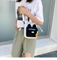 Leuke witte canvas emmertas met kattenoren en wortelhanger in crossbody-stijl gedragen - Zwart