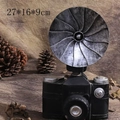Vintage camera sculptuur met zilveren flits voor decoratie, maat 27x16x9cm - Zwart Retro Cameramodel(E26-15004)
