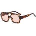 Lunettes de soleil rétro en écaille de tortue avec double pont et verres rose clair - Demi Verres Thé Clair
