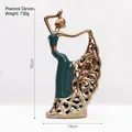 Figura de bailarina pavo real en dorado y verde oscuro para decoración hogar - Pieza Única / Verde esmeralda/Dorado