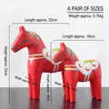 Set de figuras de caballos de Dala nórdicos con motivos florales suecos tradicionales - B26-Caballo Rojo (Juego de 2)