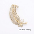 Golden feather brooch with rhinestones and faux pearl measures 6.0 by 3.5cm - Gold Full Rhinestone Pearl Feather (YNCP0028)