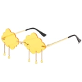 Frameless cloud shaped sunglasses with yellow lenses and golden tassel pendants - Gold Frame Yellow Lenses
