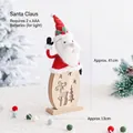 Leuchtende Weihnachtsmann Holzfigur mit roter Plüschmütze und Sternausschnitt, 41cm - Weihnachtsmann