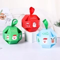 Tres cajas de regalo de Navidad coloridas con cintas y motivos festivos de Feliz Navidad - Juego de 12 (Rojo Azul Verde Mezclado) / 8x8x8cm