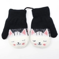 Thick fleece-lined knit mittens in black and white cat design for toddlers - 1-3 Years / Cat Figurine Lanyard Style / Black
