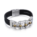 Bracciale da uomo in pelle intrecciata a doppio strato con chiusura a catena in acciaio inox - Bicolore Oro (KB82290-BD)