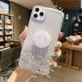 Glitzernde Sternenhimmel Handyhülle für iPhone mit Halterung in gemütlicher Café-Szene - Silberne Duschkopfhalterung