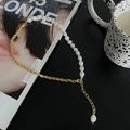 Élégant collier chaîne corde dorée et perles blanches avec fermoir homard - Collier Épissage de Perles Dorées