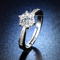 Adjustable silver six-prong ring featuring a large solitaire stone with pave side accents - Y088【1 Carat】