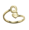 Detailed view of gold Q letter ring with heart element and polished metal finish - Letter Q / Gold