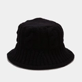Detalle de la textura de punto trenzado grueso en un sombrero de pescador negro de invierno - M(56-58cm) / Negro