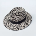 Sombrero fedora de lana con estampado de leopardo cinta negra y ala plana de moda - Talla única / Blanco Roto