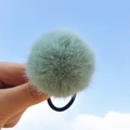 Élastique à cheveux pompon en peluche vert menthe pour femmes coiffure automne et hiver - Vert Menthe