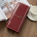 Cartera larga vintage de cuero rojo vino para mujer con hebilla de flor de metal oro - Burdeos