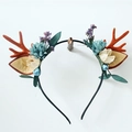 Geweih-Haarreif mit Kunstblumen und Beeren im Waldstil für Weihnachten - QH105 / Blaugrün und Cremefarben Floral