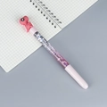 Penna con sabbia rosa e simpatico dinosauro rosso su taccuino a quadretti - Asta rosa dinosauro