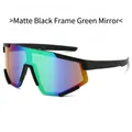 Mattschwarze Sportsonnenbrille mit grün verspiegelten Gläsern für Radfahrer - Matt Schwarzer Rahmen / Grüne Verspiegelte Linse
