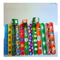 Buntes Oster-Klapparmband-Set mit Happy Easter-Mustern für Kinderpartys im 10er Pack - Osterstil