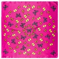 Sciarpa quadrata in seta magenta con stampe a farfalla colorate e finitura satinata - 60x60cm / Rosa Rossa