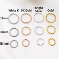 Schmuckringe aus Legierung in vier Farben und drei Größen auf weißer Seide - Kreis groß 12mm / Weiß K/Silber