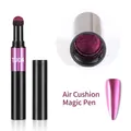 Macro-detail van de nagelpoederpen TJ04 met een paarsroze metallic chroomafwerking - Donker Fuchsia (#TJ 04)