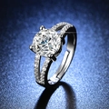 Detailed macro shot of a six-prong adjustable silver ring with sparkling round centerpiece - Y096【2 Carat】