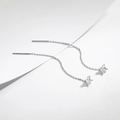 Orecchini minimalisti in argento S925 con zircone quadrato su sfondo bianco pulito - Zirconia Quadrata Trasparente / Bianco