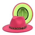 Détail du chapeau Fedora rose avec doublure vert fluo, ruban léopard et boucle dorée - M (56-58cm) / Rose Rouge & Vert Fruit