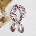 Silk-like geometric printed square scarf in soft pink and purple with elegant neck knot - 70cm / 3 Stereo F Grey