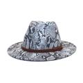 Dettaglio del cappello fedora in feltro pitonato con fascia decorativa intrecciata marrone - M(56-58cm) / Blu
