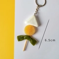 6.5cm Japanese Oden style food skewer keychain with white, yellow and green resin charms - Kelp Skewer