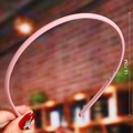 Pink woven pearl headband measurement detail showing 13.7cm height and elegant texture - Pink (Matte Simple)