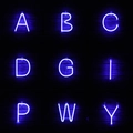 Lettera B Blu
