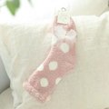 Calze da notte in pile corallo rosa a pois bianchi con fiocco e suola antiscivolo - Taglia unica / Rosa