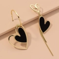 Orecchini a cuore asimmetrici in oro e nero con dettaglio nappa a catena alla moda - Lega/Perno in Argento S925 / Cuore asimmetrico nero (HE4220)