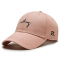 Gorra de béisbol de algodón rosa con bordado negro y orificios de ventilación - Ajustable / Rosa