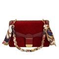 Bolso bandolera de terciopelo rojo con textura de serpiente y cadena de pañuelo - Rojo