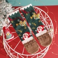 Plüschige Weihnachtssocken mit Schneemann-Muster und 3D-Schleife für den Winter - Einheitsgröße / Grüner Karneval Weihnachtsmann