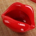 Lip-shaped red ceramic ashtray decorative ornament with glossy finish for home decor - Style A / Red