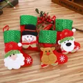 Lot de 4 chaussettes de Noël avec Père Noël Bonhomme de neige Renne et Ours décoration - Lot de 4 petites chaussettes à paillettes