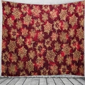 Arazzo natalizio con fiocchi di neve dorati su sfondo rosso per decorazione di interni - Red Gold Snowflake / 150x130cm